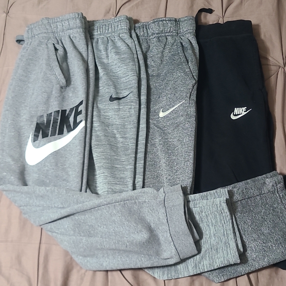 Nike Kids Sweatpants Set - Gray and Black